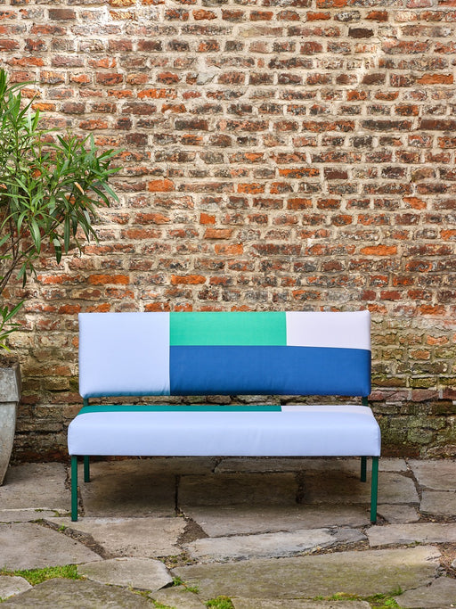 Banquette outdoor splash