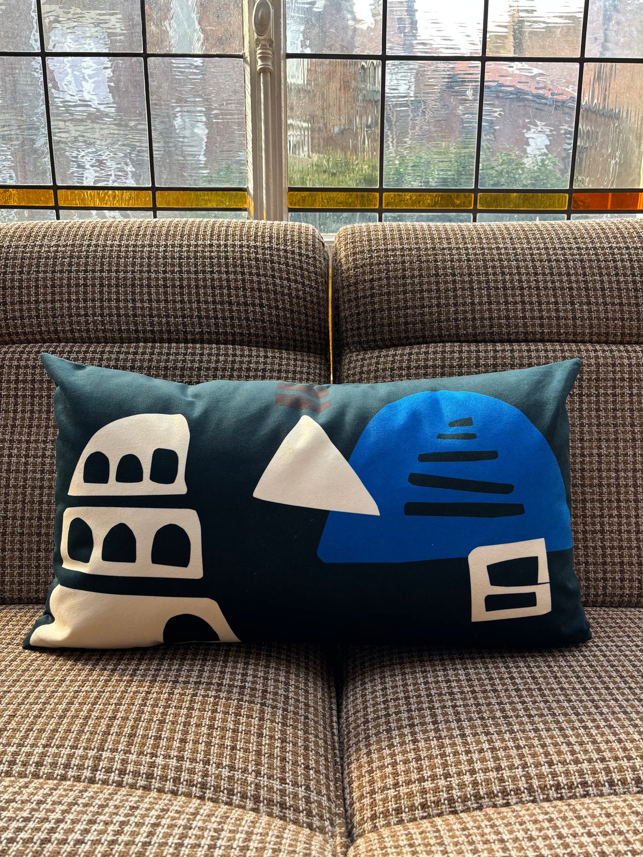Coussin Babylone Blue L fond bleu