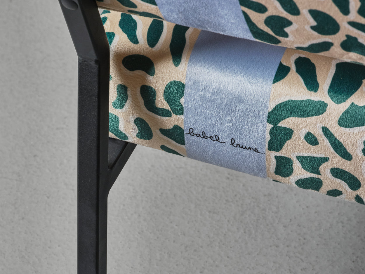 Fauteuil 02 - Féline beige & vert