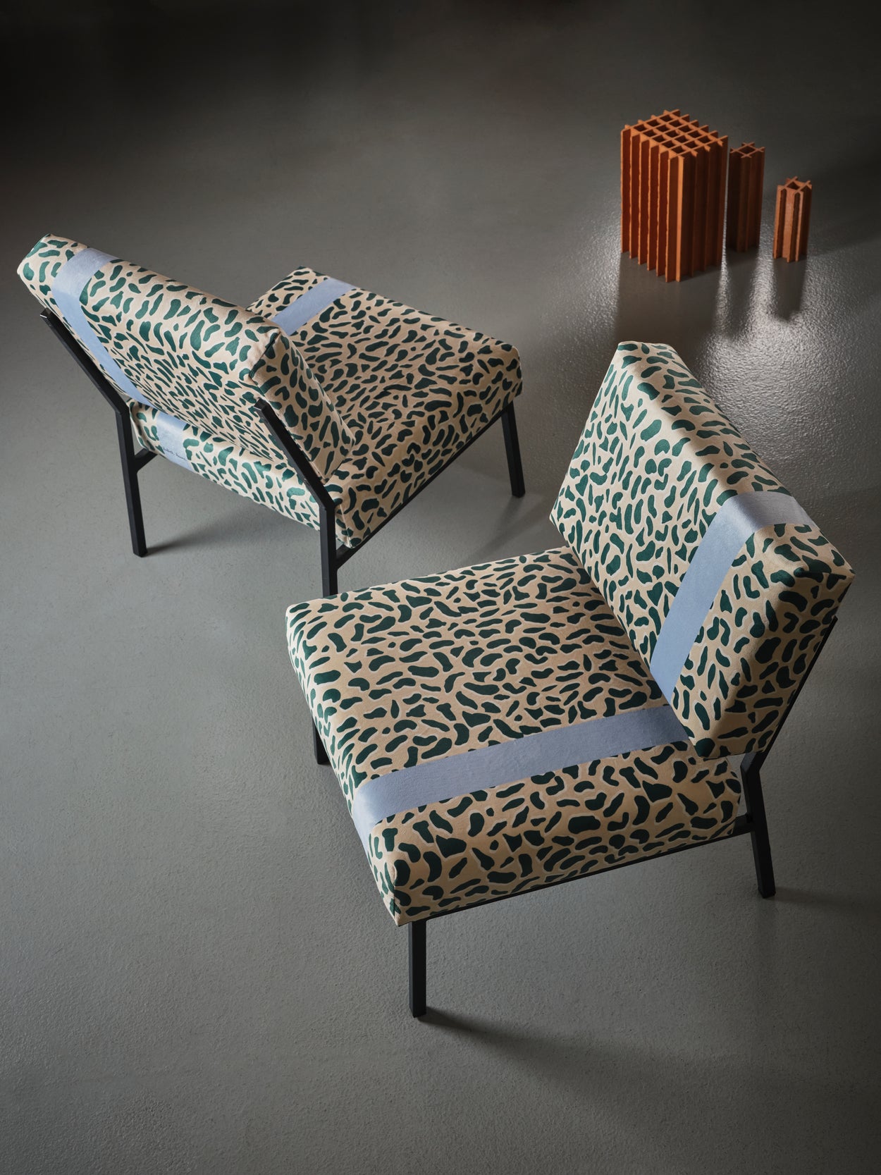 Fauteuil 02 - Féline beige & vert