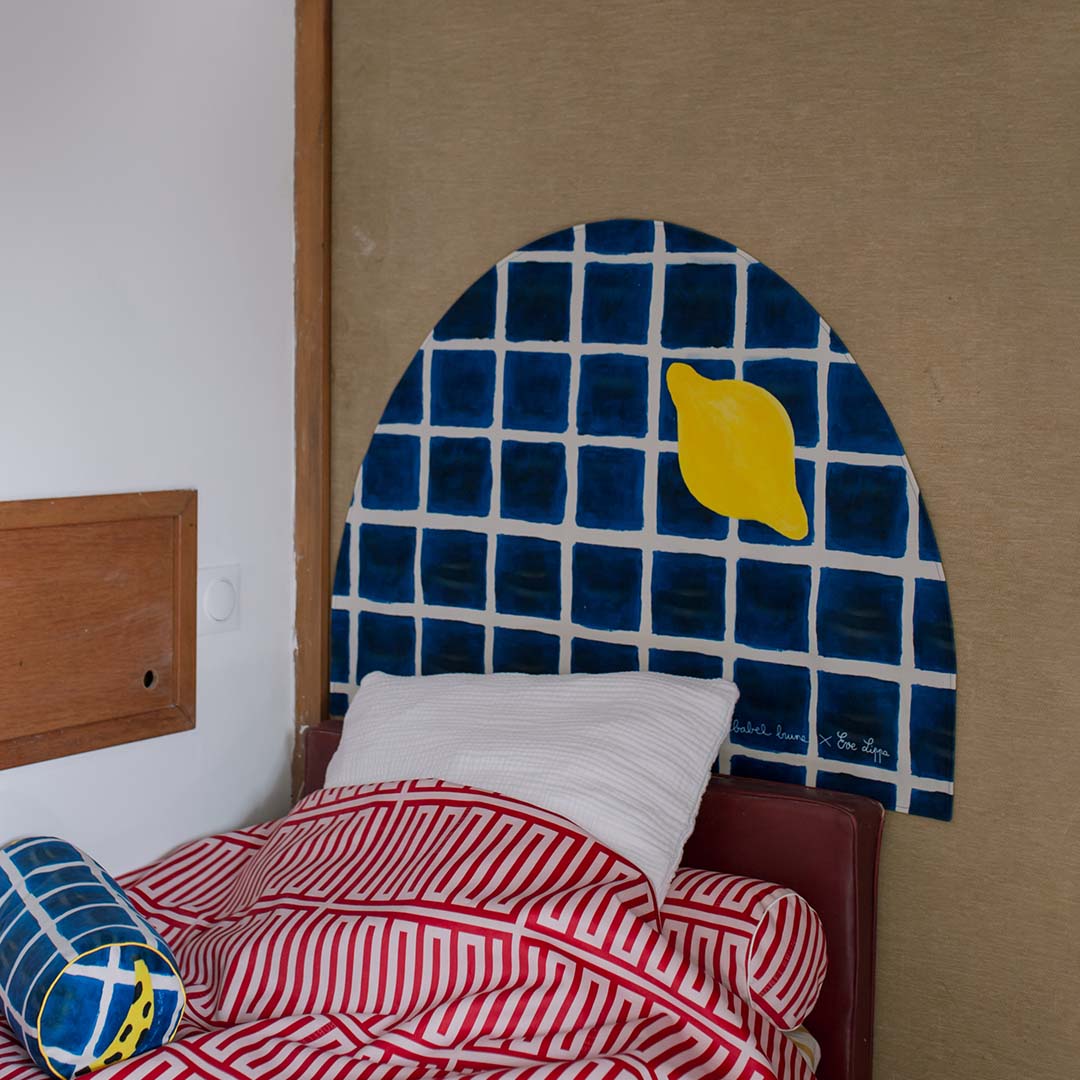Tenture tête de lit Splash bleu marine et jaune chambre d'enfant original modern pattern design