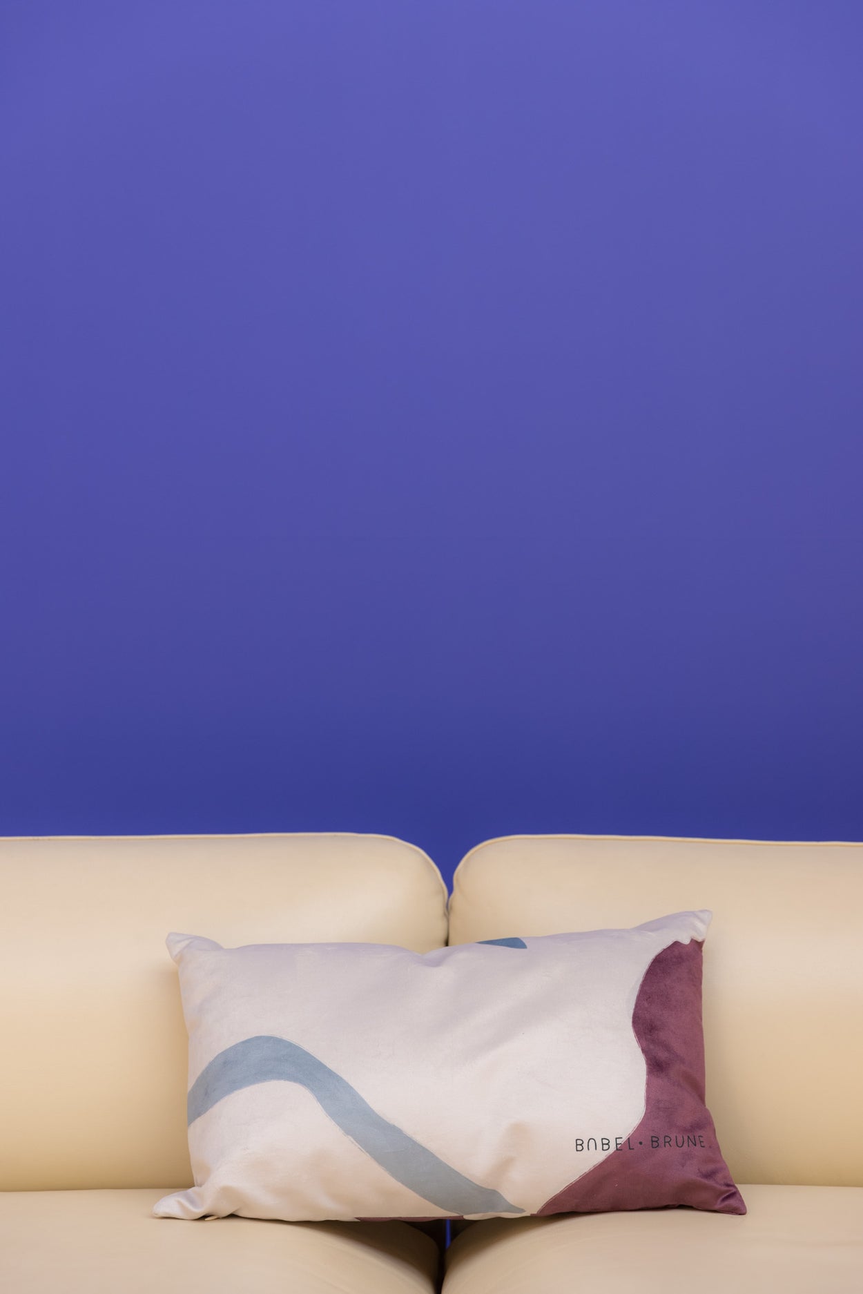 Cushion Ulysse S